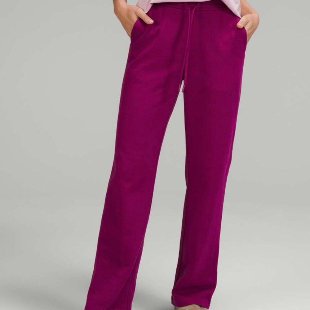 Lululemon Magenta Purple Loungeful High Rise Fleece Straight Leg Pants Size 8